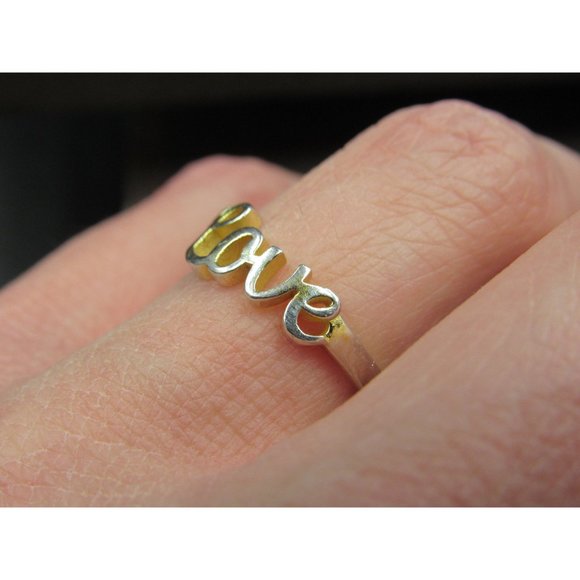 Size 7 Worn Gold Over Sterling Silver Love Word Band Ring - Picture 2 of 6